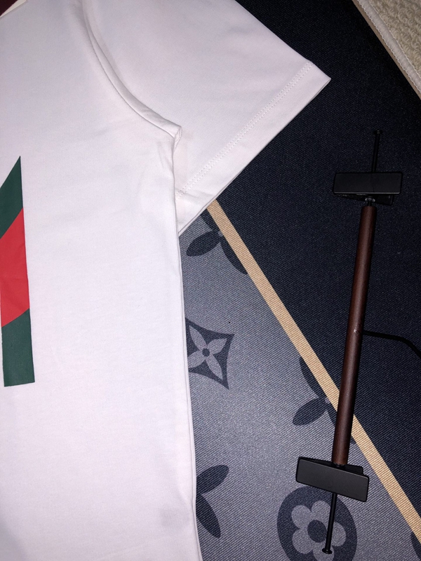 ブランドTシャツ細部ディテール